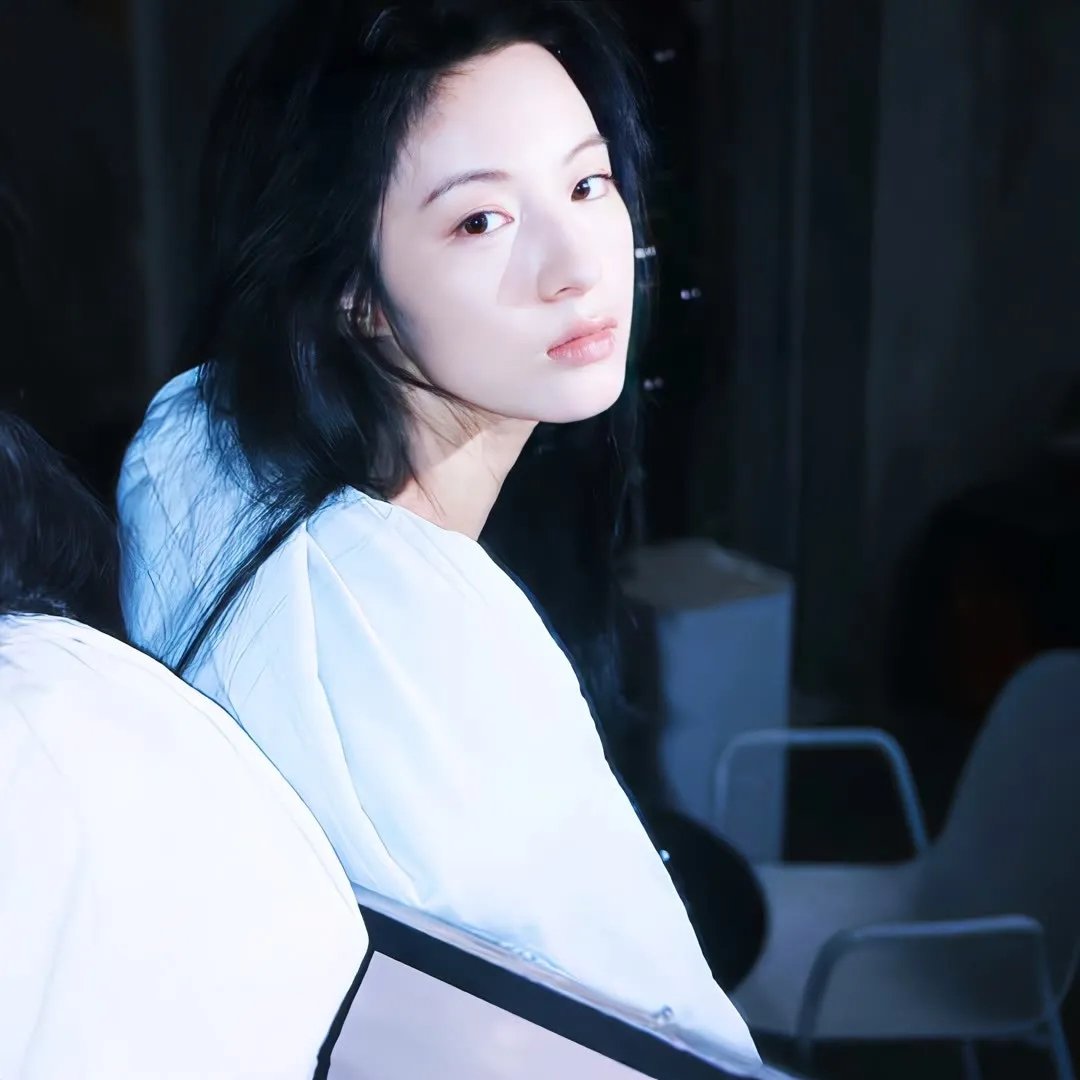 千丝万缕 海报