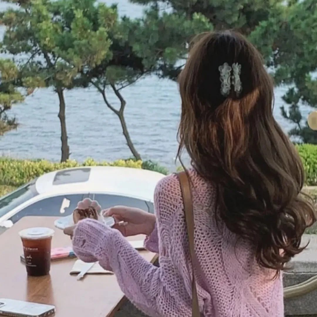 粘合平行线 海报